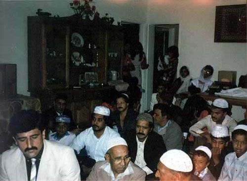 A gathering of Lahore Ahmadis in Cape Town